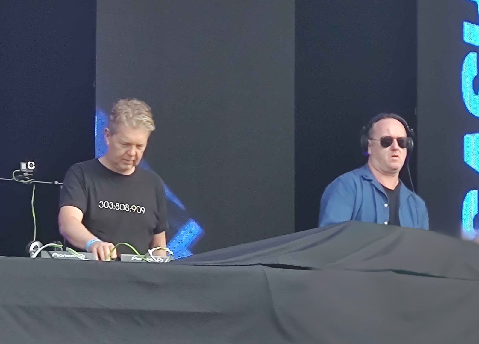 Sasha and John Digweed performing together at Bristol Amphitheatre in 2025